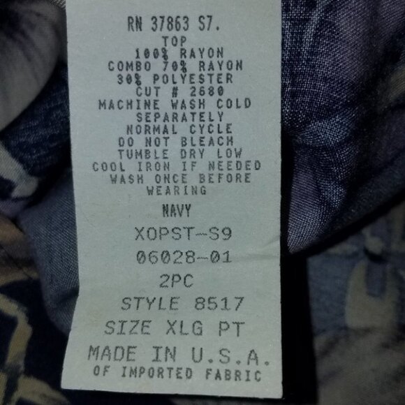 Blair Boutique Floral Blouse - Picture 7 of 10